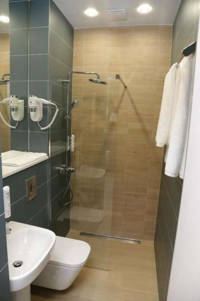 Отель TELEGRAPH INN Петропавловск-37